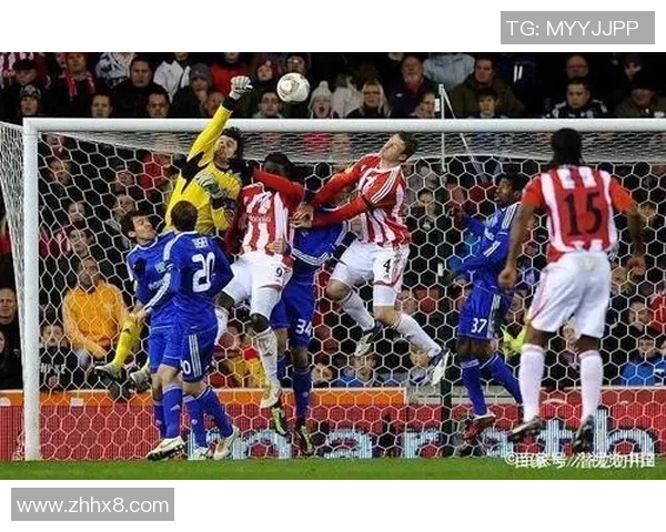 坦波夫与莫斯科迪纳摩的激烈对决揭示足球战术的深度与魅力 坦波夫与莫斯科迪纳摩的激烈对决揭示足球战术的深度与魅力