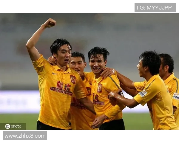 恒大与大阪的巅峰对决回顾2018年亚洲冠军联赛精彩瞬间 恒大与大阪的巅峰对决回顾2018年亚洲冠军联赛精彩瞬间